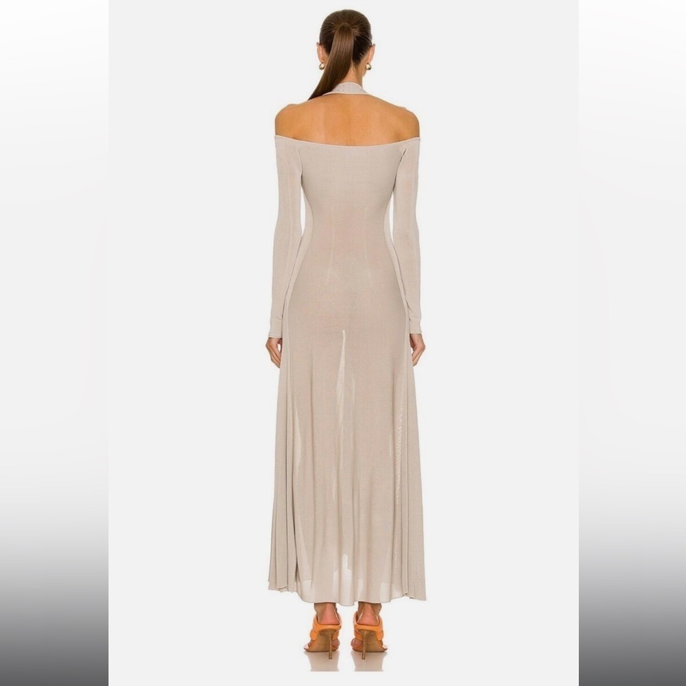 Jacquemus Lagoa Cold-Shoulder Knit Halter Maxi Dress Cream Size 36 / US 4 NWT - Picture 4 of 8